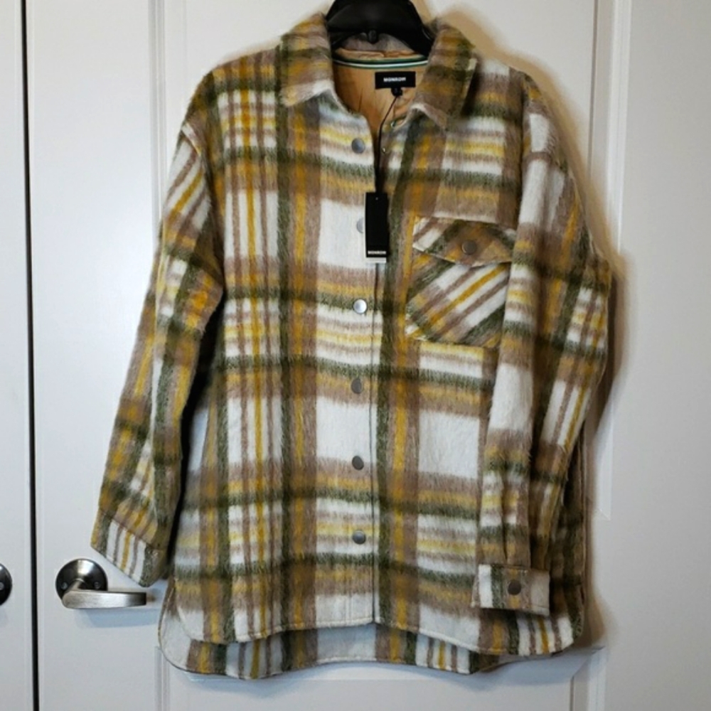 Monrow Women's Plaid Flannel Jacket Shirt Shacket NWT Size S Small, Roomy